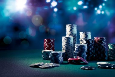Active cascade on helios168 – multiplier increases with each new match Sweet Bonanza cascade in progress with multiplier chain visible
